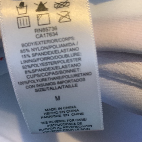 NWT Carmen Marc Valvo Swim Sense Red scarlet Wrap Top - Picture 5 of 12